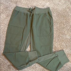 Cabi army green joggers